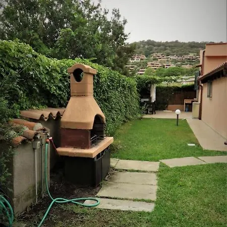 度假居 Su Cantu De Su Mari, Muravera, 哥斯达雷